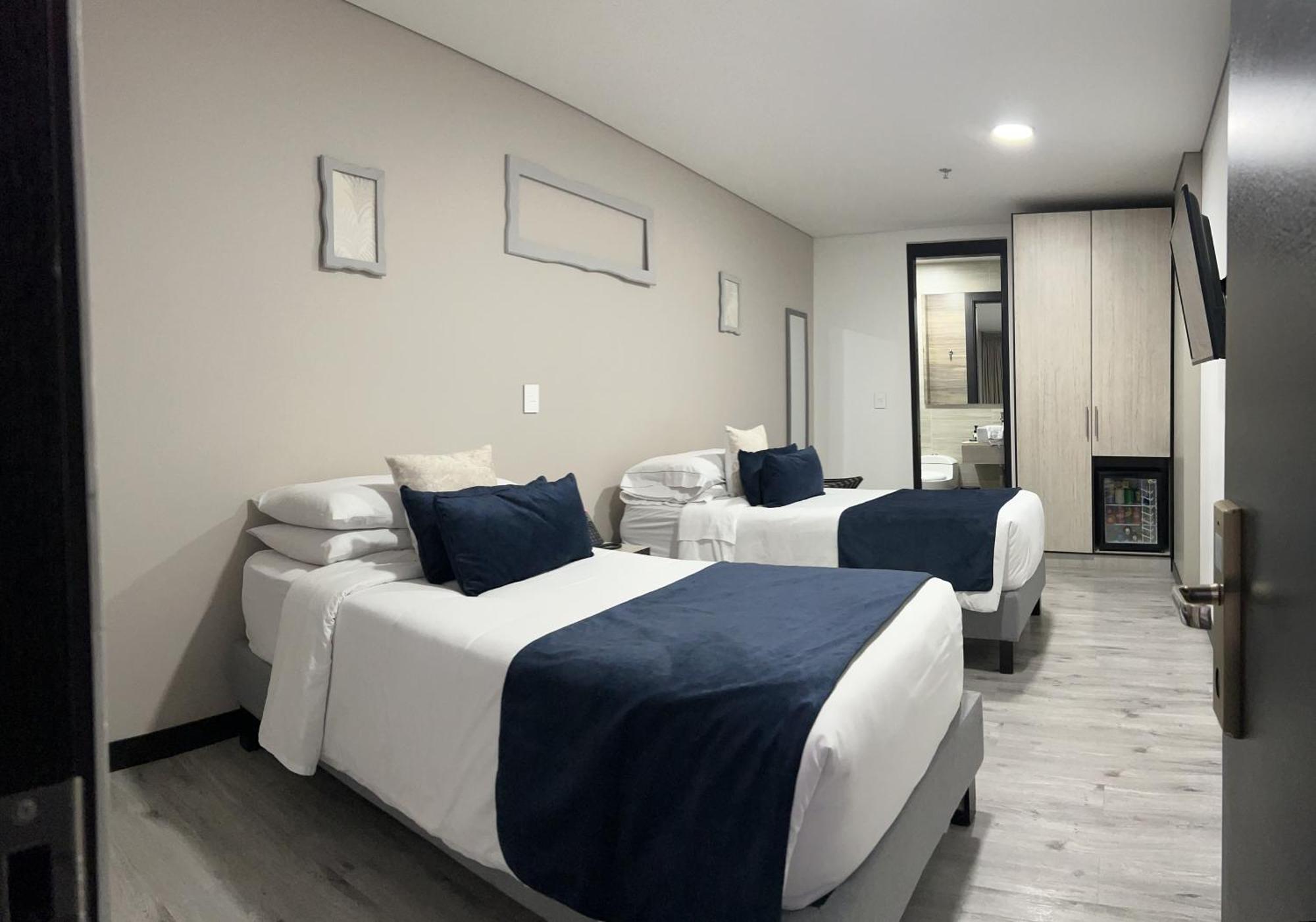 Hotel Wlh Silver Corferias Μπογκοτά Εξωτερικό φωτογραφία