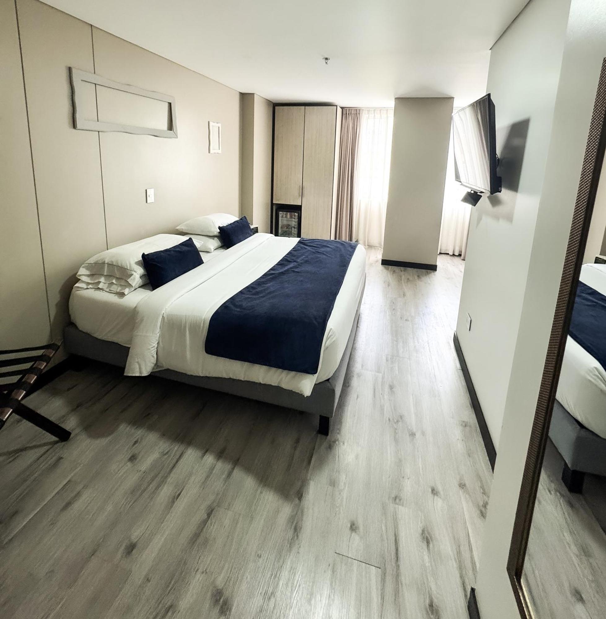 Hotel Wlh Silver Corferias Μπογκοτά Εξωτερικό φωτογραφία