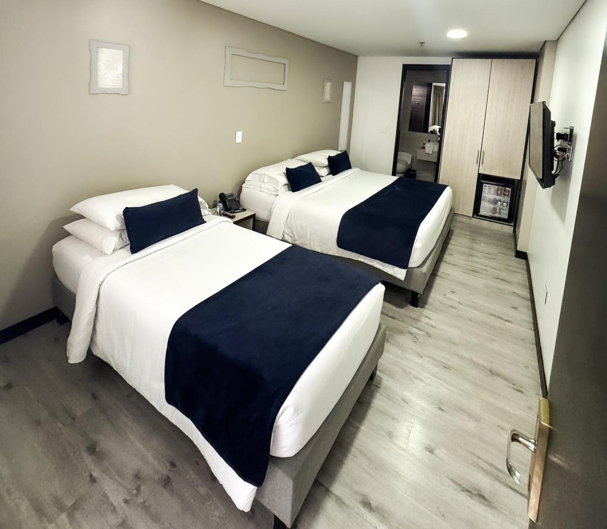 Hotel Wlh Silver Corferias Μπογκοτά Εξωτερικό φωτογραφία