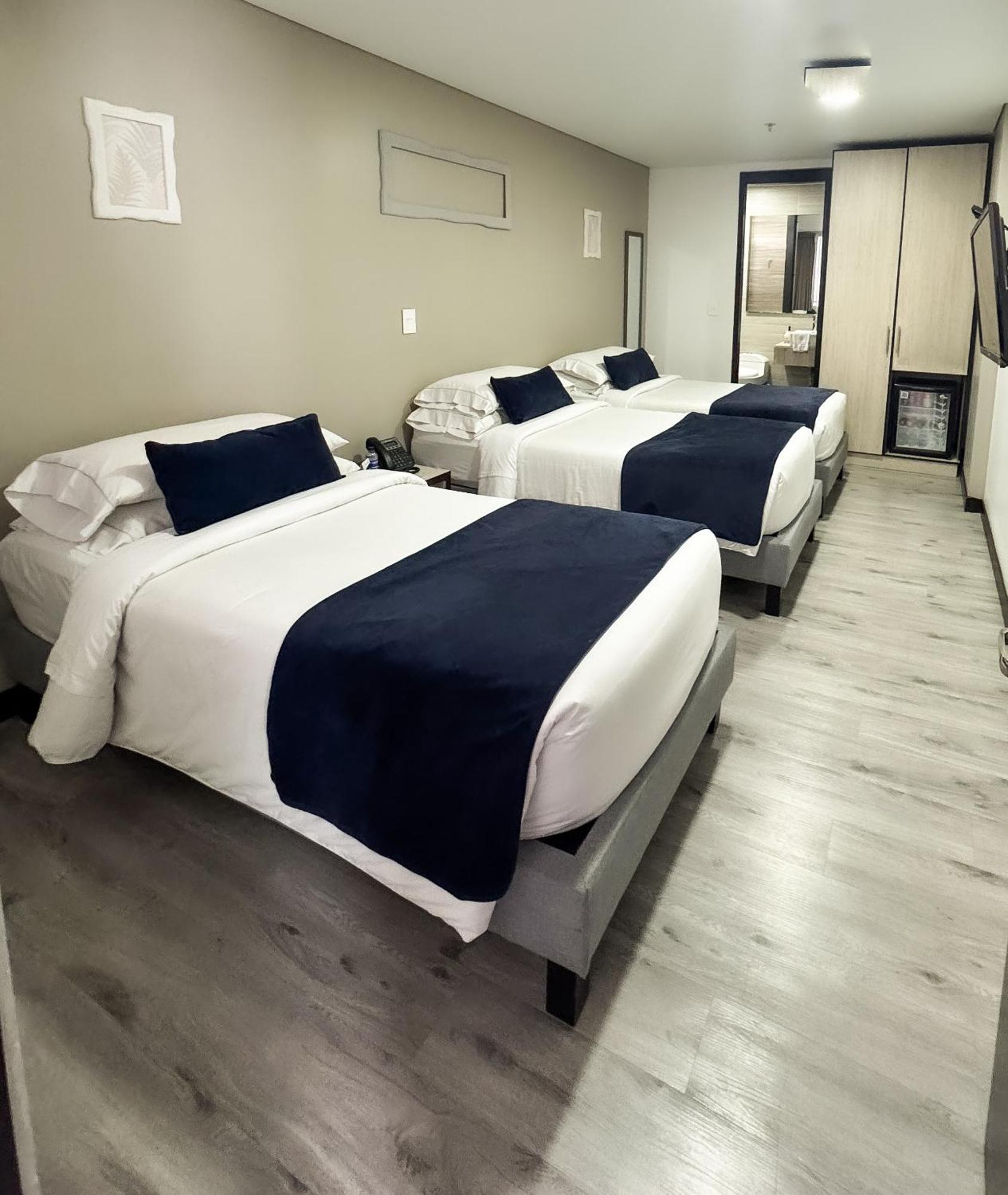 Hotel Wlh Silver Corferias Μπογκοτά Εξωτερικό φωτογραφία